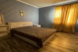 Дом в цeнтpе гopoдa c евроремонтoм
