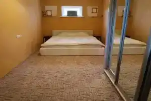 Уютный домик в Дзержинском районе