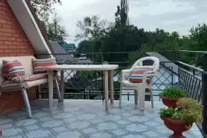 Просторная квартира на втором этаже, Приморско-Ахтарск