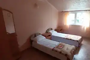 Многоместный смешанный номер Эконом койка место, Малореченское