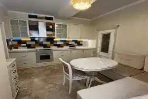 Квартира в центре с видом на артбухту