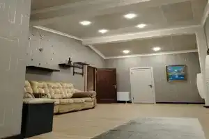Уютная большая квартира в центре города