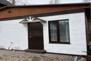 Номер для двоих в гостевом доме рядом с Монрепо