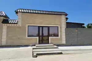 Уютный домик в спокойном населённом пункте