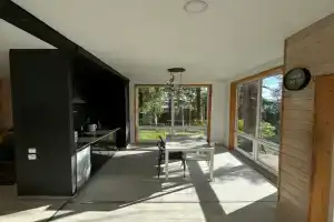 Дом у реки Шексна в Череповецком районе