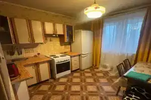 Квартира находится рядом с онкоцентром Блохина, Москва
