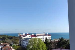 Апартаменты с видом на море и горы на первой береговой линии у моря, Анапа