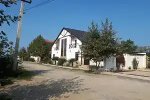 Первый коттедж