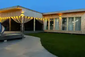 Современный дом на 4 человека