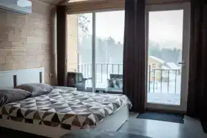 Дом 3 Рядом с Курортом, Озёрное
