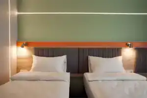 Двухместный номер с 2 отдельными кроватями Стандарт с двумя раздельными кроватями