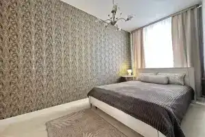 Квартира рядом с Лопатинским садом и крепостной стеной, Смоленск