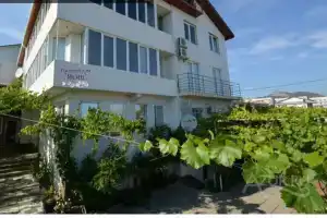 Гостевой дом «Ясин», Судак