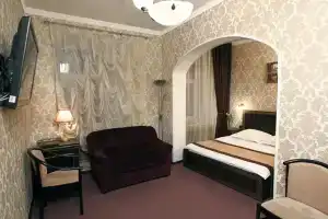Елисеефф Арбат Отель, Москва
