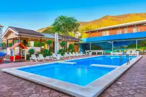 Отель «Атлас», Геленджик