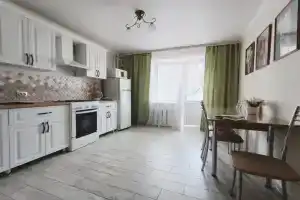 Уютная и просторная квартира рядом с морем, Ейск