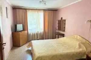 Прямая аренда квартиры посуточно от собственника., Алушта
