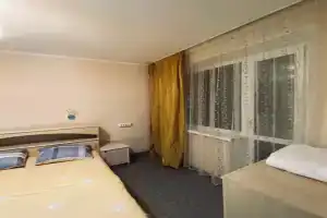 Квартира рядом с парком Гагарина, Самара