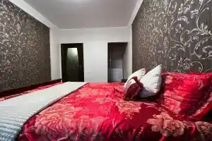 2-х комнатная квартира на Ленина 74, Ноябрьск