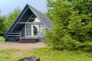 Уютный дом с территорией на берегу реки в Телятьево