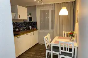 Уютная квартира с самозаселением в центре, рядом с рестораном Тундра