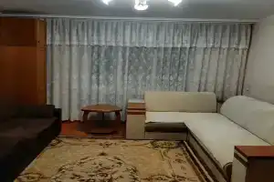 Уютная по-домашнему двухкомнатная квартира в самом сердце города для 1-7 гостей