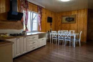 Дом для отпуска «Тихий дворик», Архыз