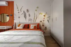 Flower apart, Владимир