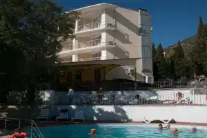 Пансионат «Ласковый Берег», Алушта