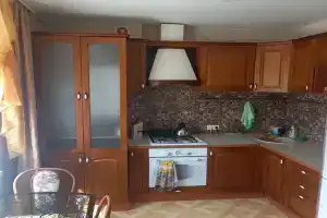 Тихая и уютная двухкомнатная квартира в спальном районе города
