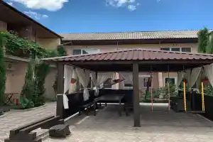 Гостевой дом «Морская лагуна», Штормовое