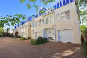 Гостевой дом «Коттеджи под ключ в Джемете»