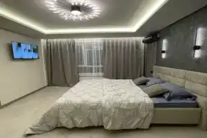1 к люкс, Энгельс
