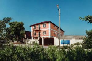 Отель «Черноморский Берег», Черноморское