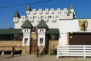 Семейный клуб «Замок»