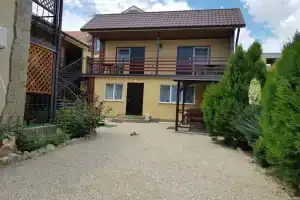 Гостевой дом «Вояж», Береговое