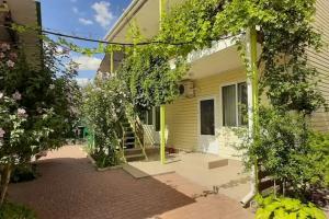 Гостевой дом «Фемили», Феодосия