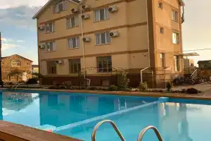 Гостевой дом «Сан Райз», Новофёдоровка