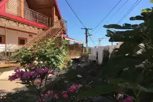 Гостевой дом «Сказка», Ялта