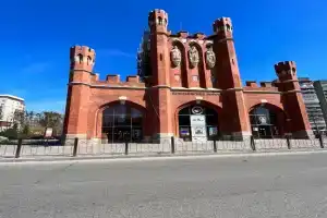 Три спальных места, апартамент у Королевских Ворот, дистанционный заезд, Калининград