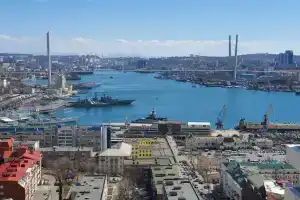 Апартаменты в центре города с прекрасным видом на золотой мост