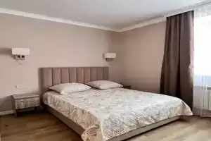Двухместный номер 7, полулюкс в центре города