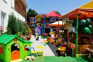 Гостевой дом «Бомбей», Береговое