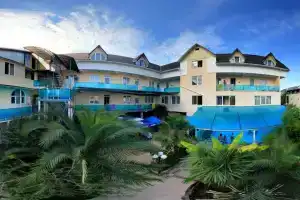 Отель «Дельфин на Аллейной», Адлер