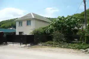 Гостевой дом «Елена», Небуг