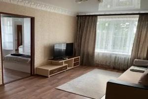 Уютная квартира рядом с междугородным автовокзалом и аэропортом, Минеральные Воды