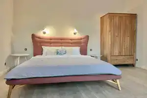 Зоя-апарт в старинном немецком доме, Амалиенау