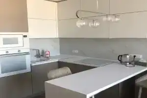 Отличная квартира рядом с Мариинским театром, Владивосток