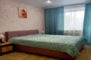 Двухкомнатная квартира -одна остановка до центра., Владимир