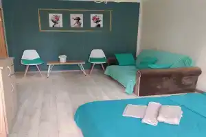 Уютная, дизайнерская квартира в центре города